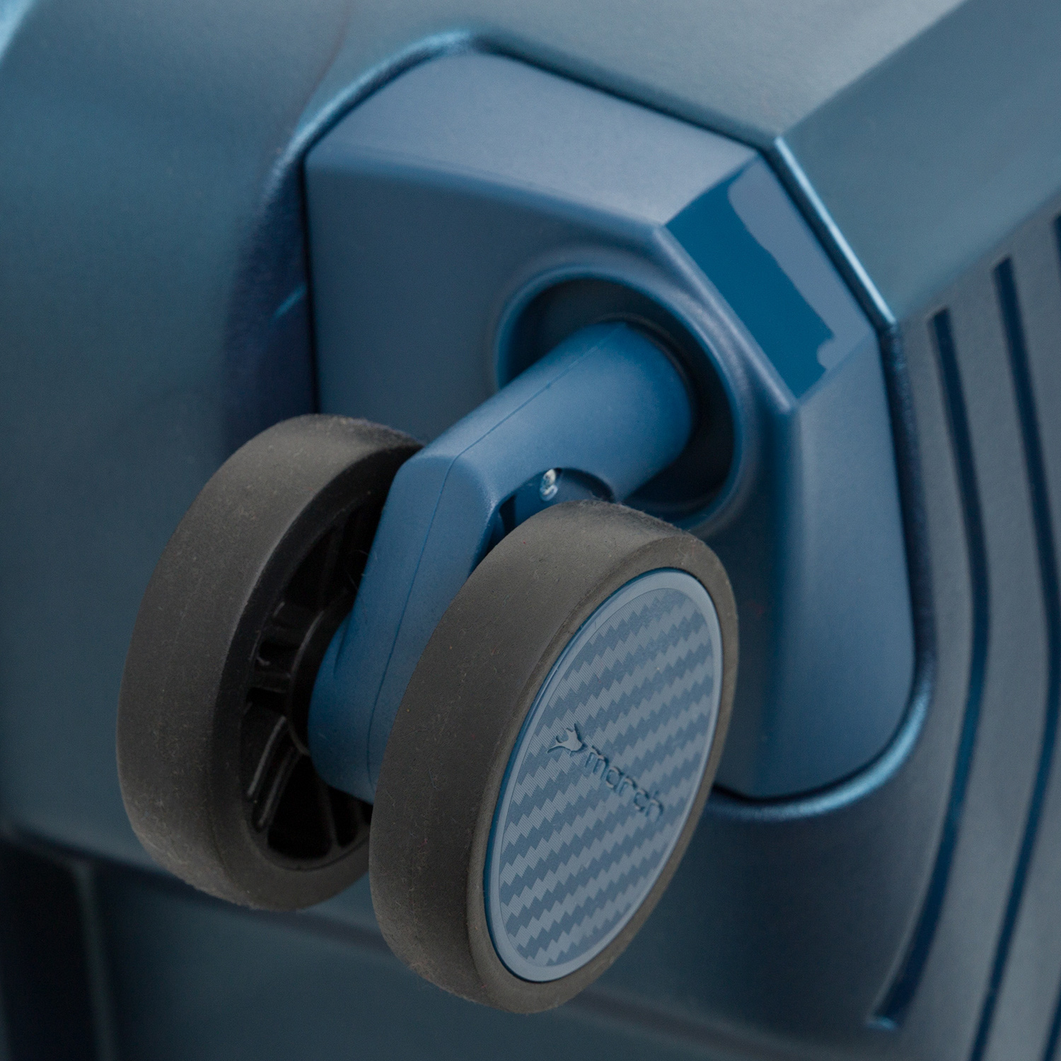 M1200-74-72 Чемодан M1200*72 Spinner 77 March Gotthard Metallic  - Вид №4