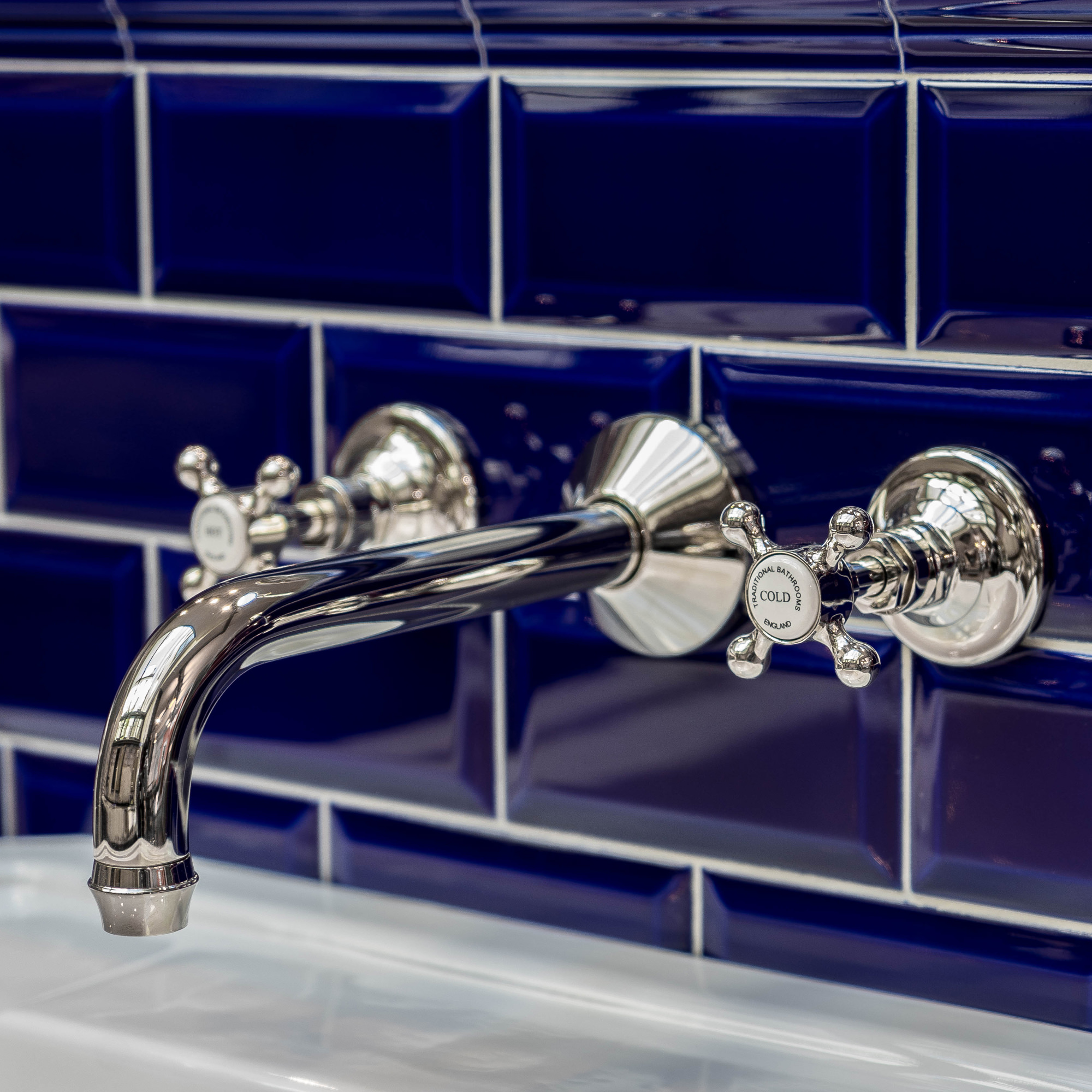 Traditional bathrooms Смеситель для умывальника ЛОНДОН на 3 отверстия Tb440.614.ag LONDON - Вид №1