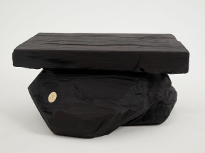 Журнальный столик из дуба