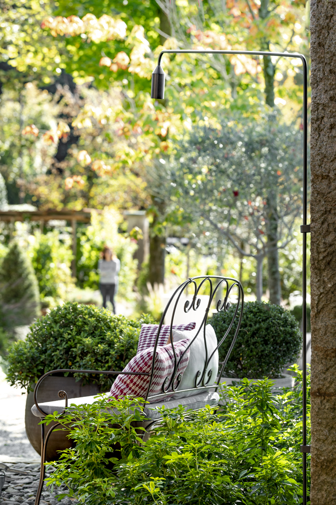 3010366 Подсветка стены Platek FLAMINGO 2.0 Applique  FLAMINGO 2.0 2160 mm - 1 COB 4000K 76°  - Вид №2