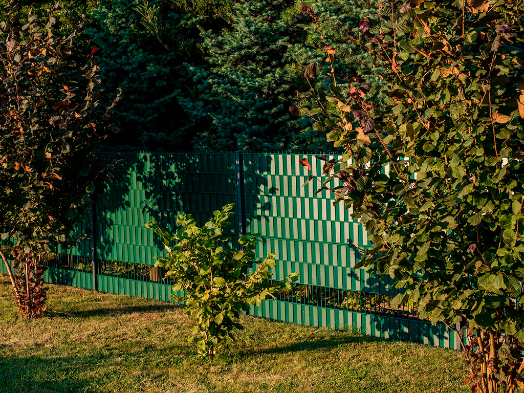 Заборная лента зелёная 55 мм Геопластборд GPBST-174 - Вид №10