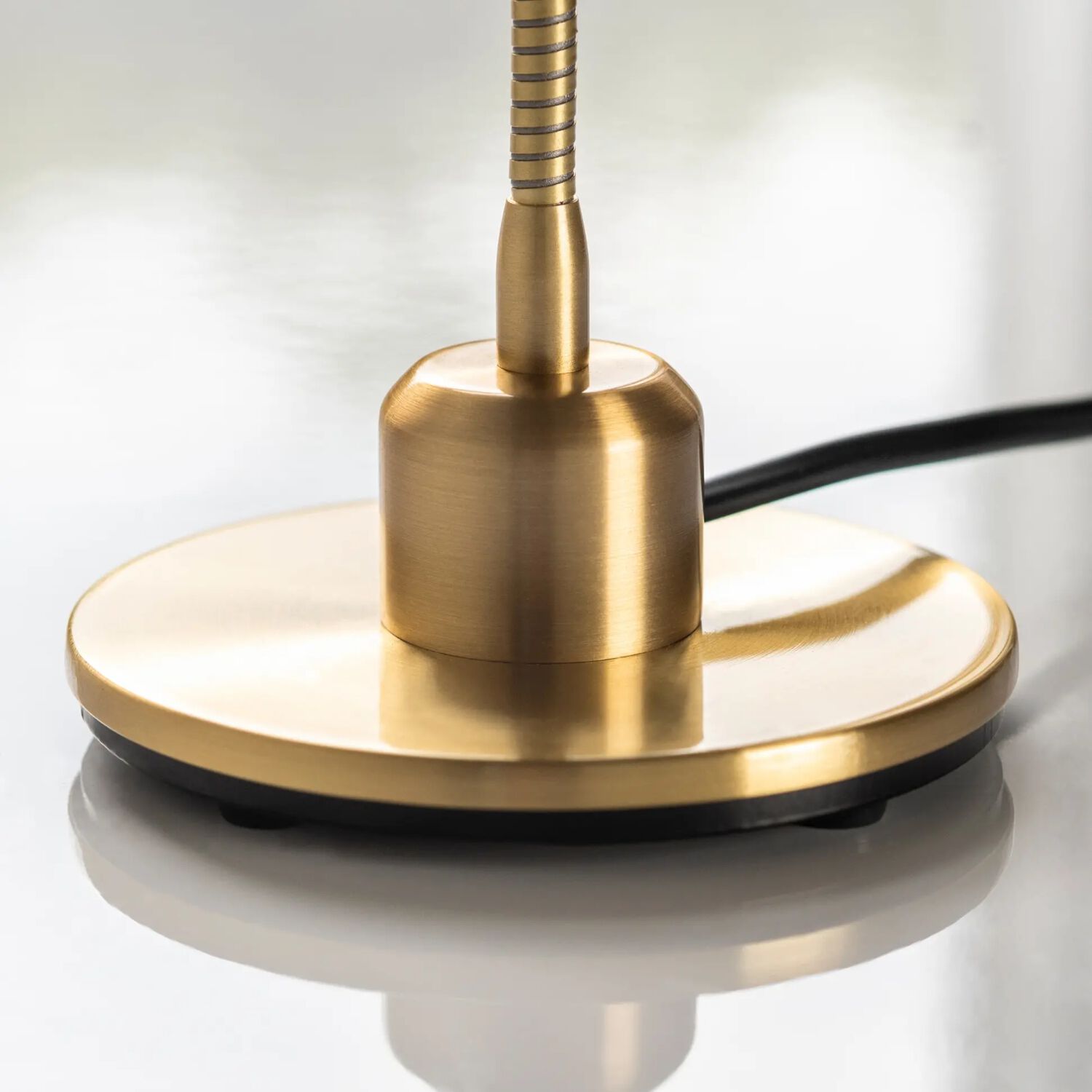 Светодиодная настольная лампа с гибкой рукояткой TEKNI-LED Zoom ARCH-00001063