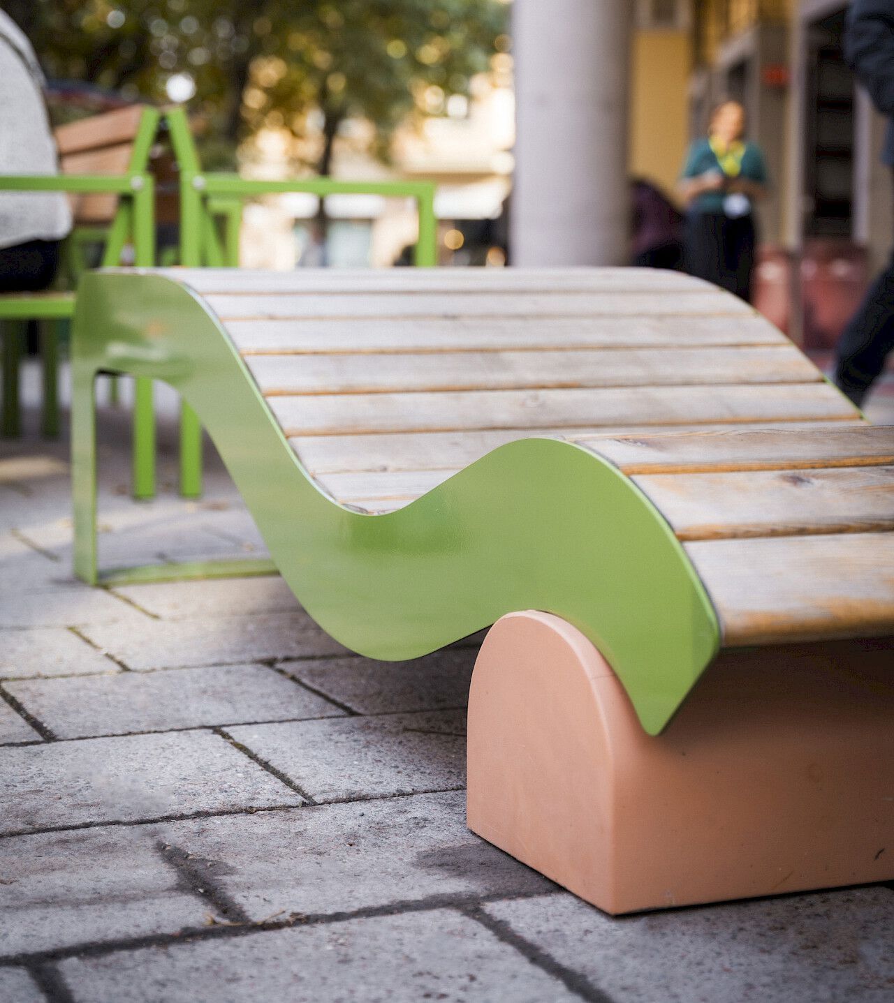 Стальная и деревянная скамья без спинки Nola Industrier SVALL ARCH-00089107 - Вид №2