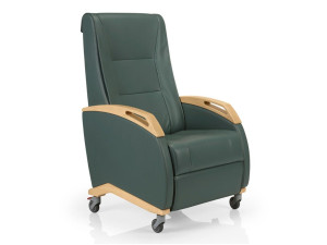 Кресло с колесами