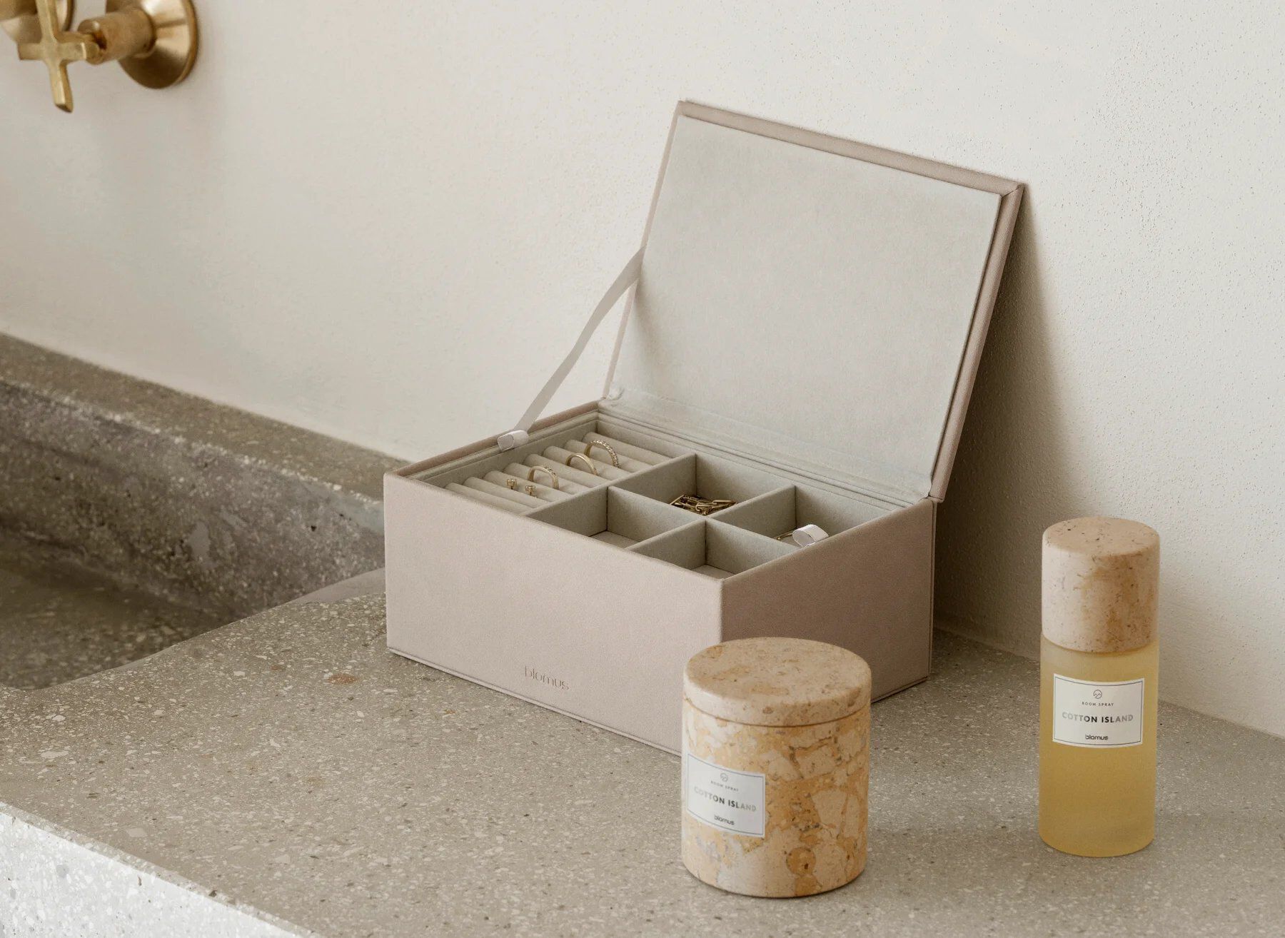 Шкатулка из искусственной кожи blomus Sahla ARCH-00152040 - Вид №23