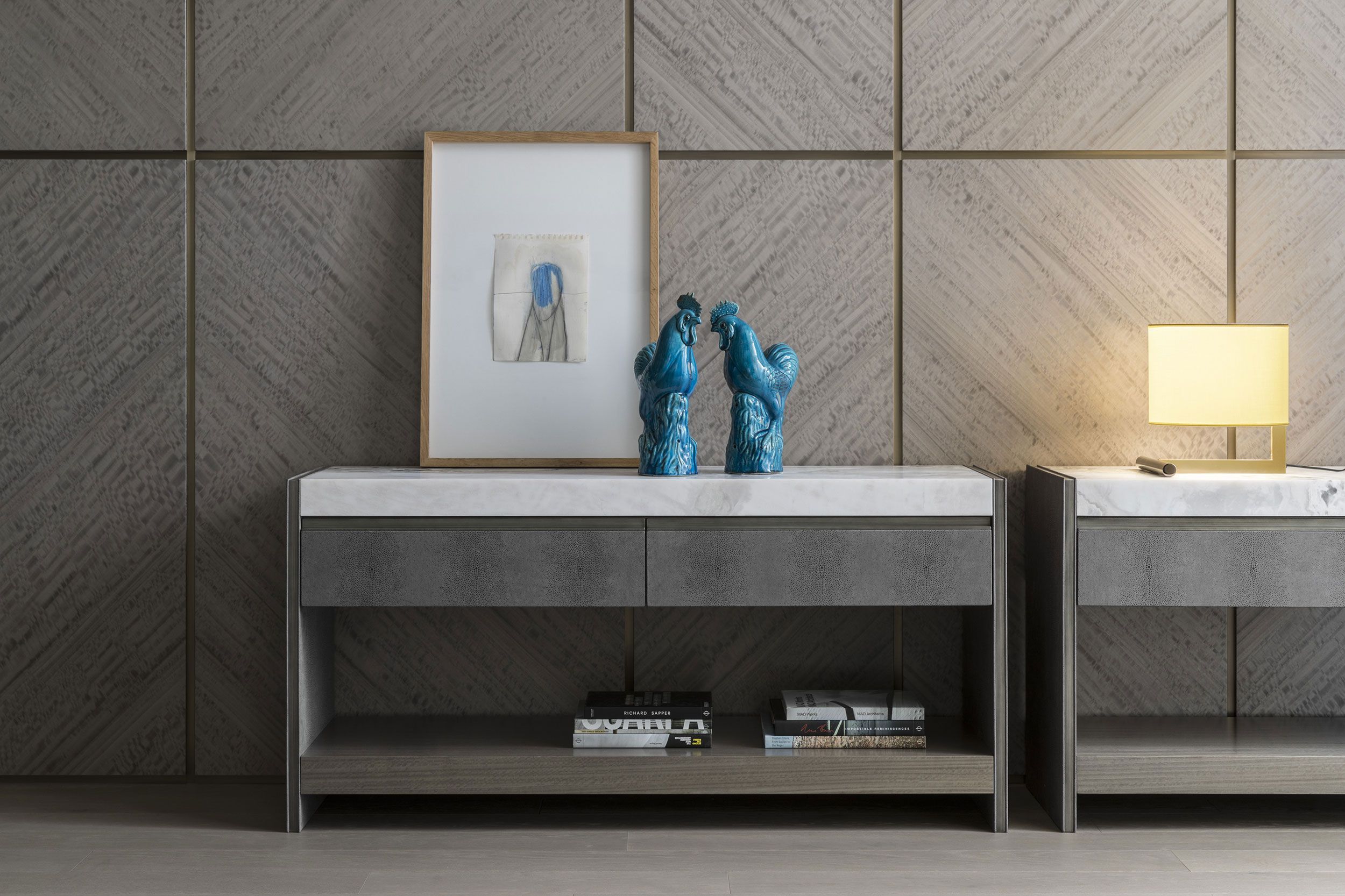 Деревянный шкаф с ящиками, обитыми кожей OAK Metronome ARCH-00117659 - Вид №2