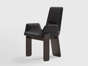 Кожаный мягкий стул с подлокотниками