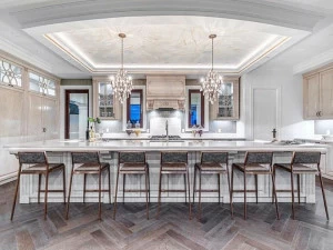 Martini Interiors Кухня из маринованного дерева на заказ с островом