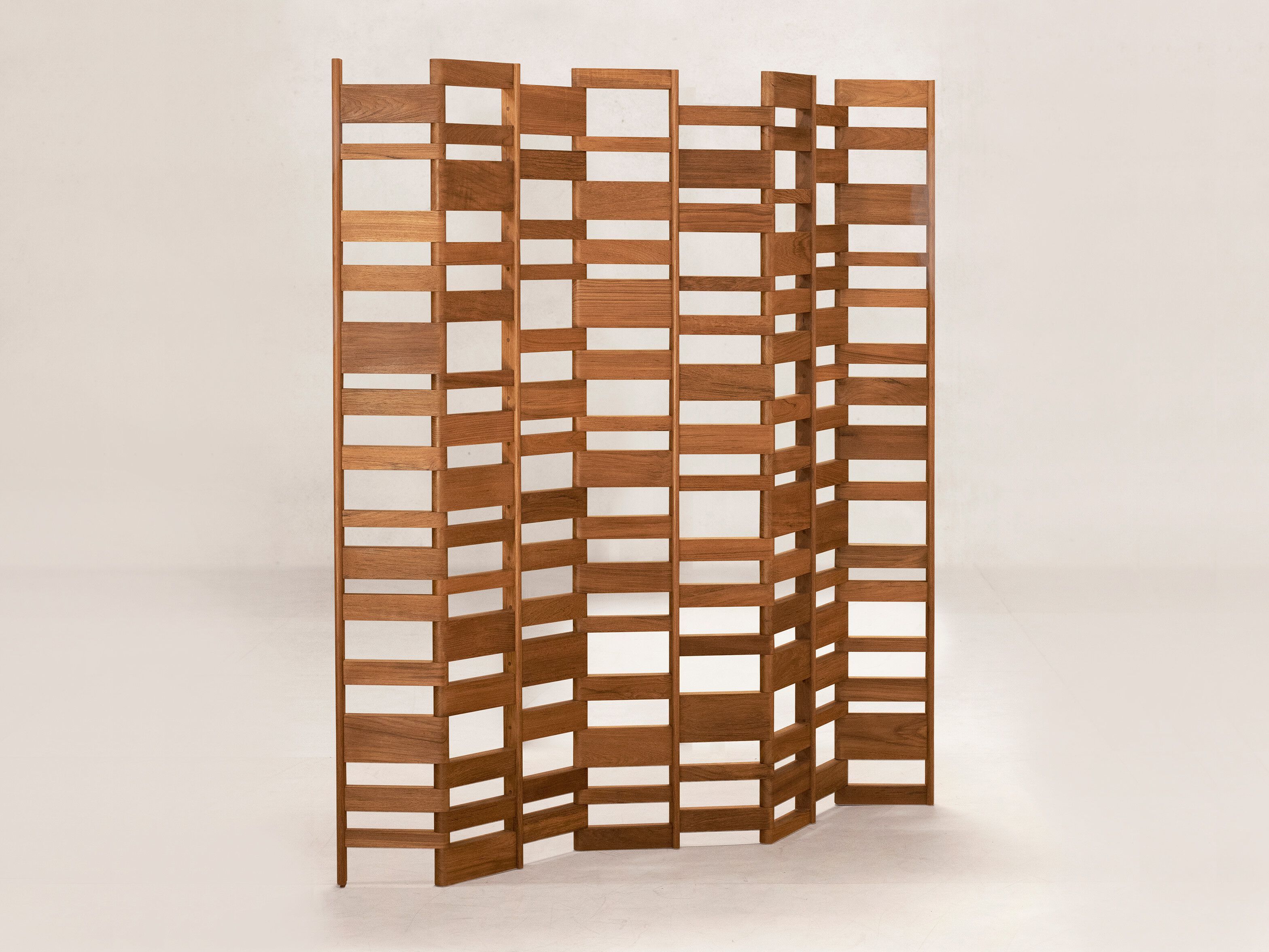 Разделитель комнаты из тикового дерева Phantom Hands X + L ARCH-00139797