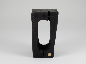 Квадратный журнальный столик из дуба