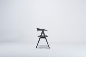 Мягкая скамейка из ткани со спинкой