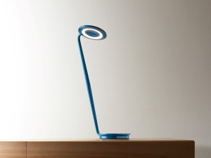 Алюминиевая вращающаяся настольная лампа с USB-разъемом