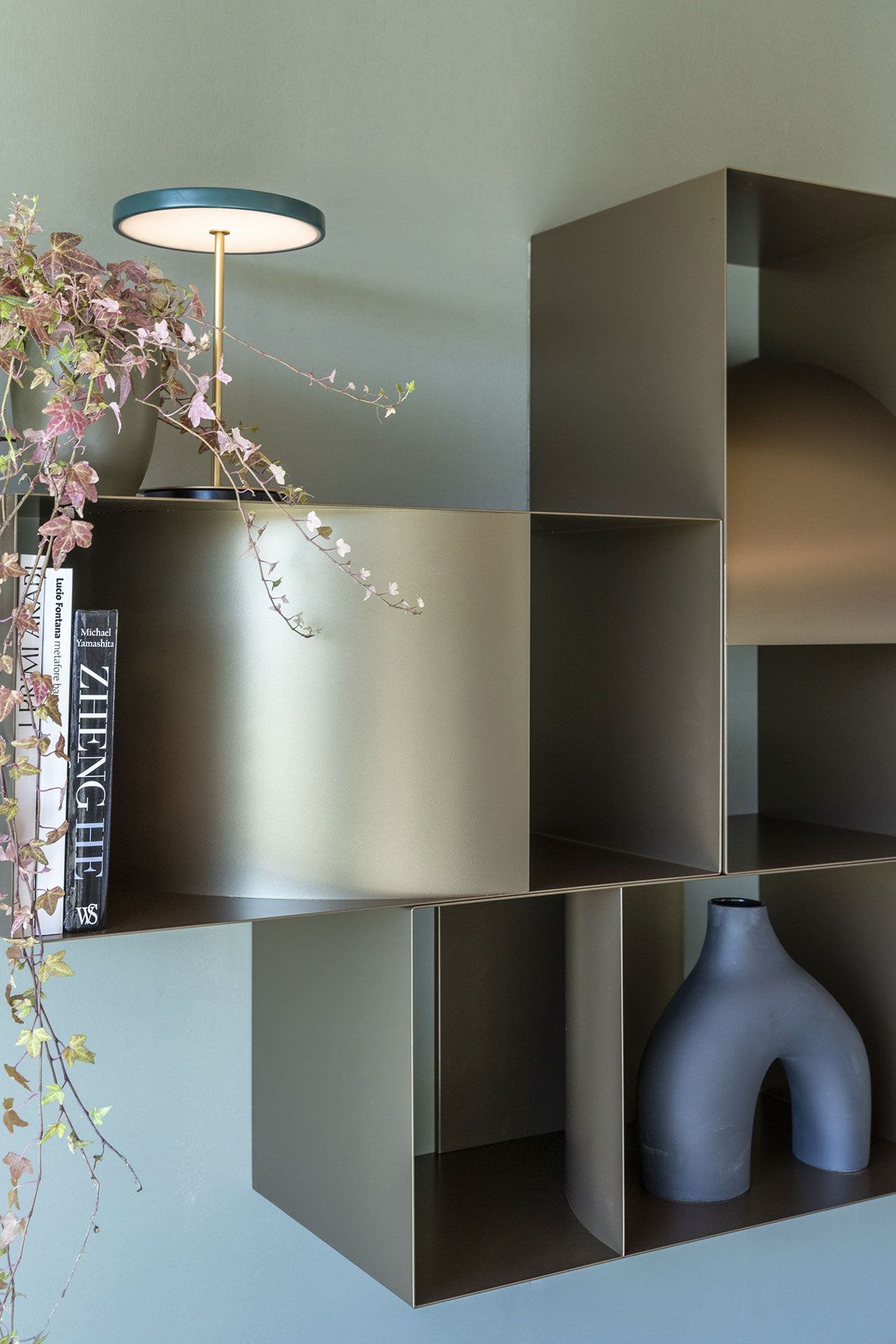 Книжный шкаф из металла Mogg Judd ARCH-00010036 - Вид №5