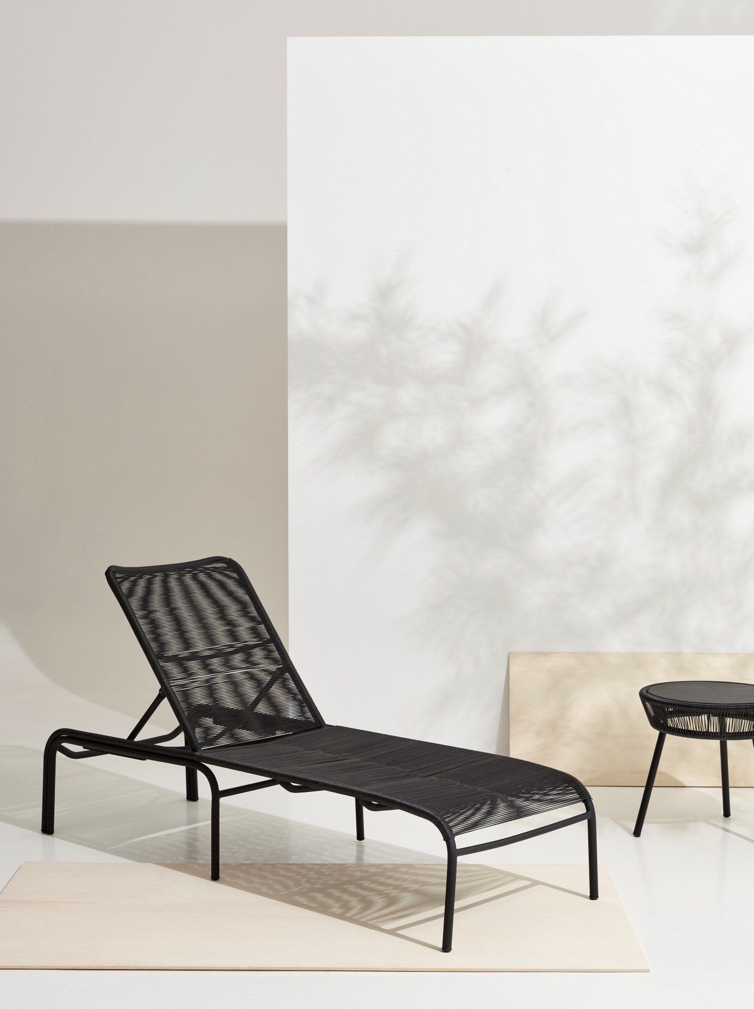 Высокий круглый стол из полиэтилена Vincent sheppard петля ARCH-00090339 - Вид №9