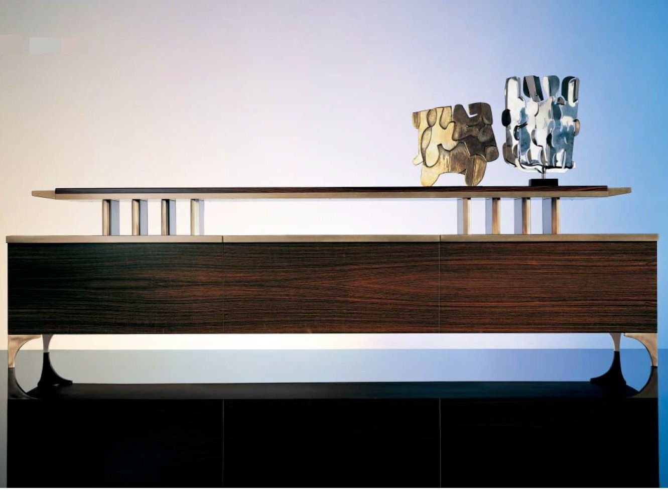 Низкий деревянный шкаф с распашными дверями OAK дорожки ARCH-00136688 - Вид №1