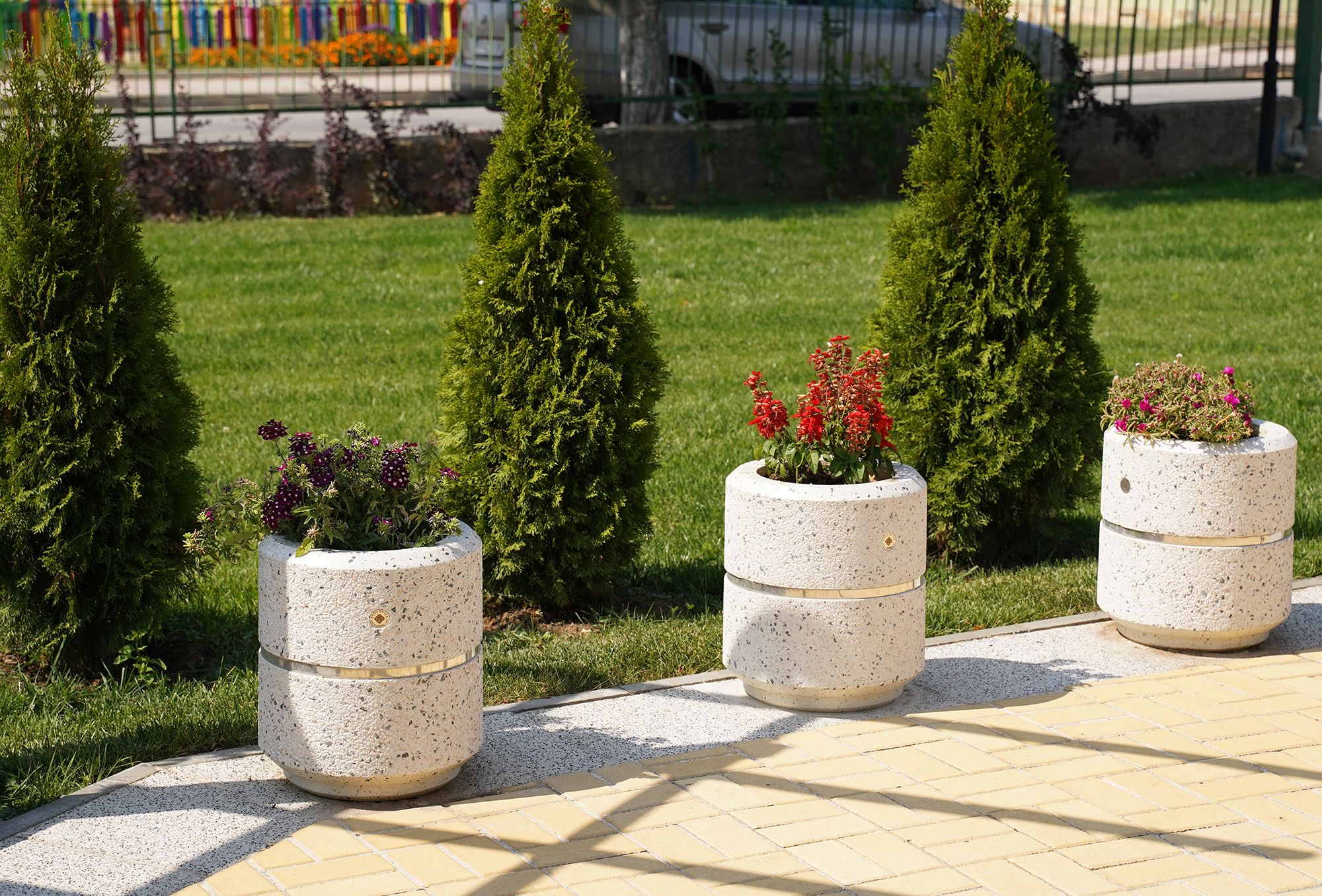 Круглый бетонный плантатор ENCHO ENCHEV - ETE 20 ARCH-00046029 - Вид №1