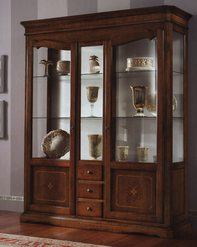 Витрина  PANTERA LUCCHESE 1901 