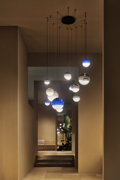 086085 Люстра 13 розовая Marset Dipping Light  - Вид №3