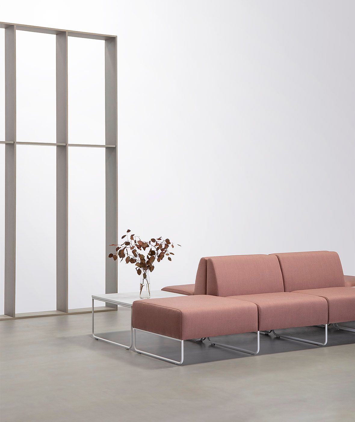 Модульный квадратный пуф из ткани Vergés Dula ARCH-00004323