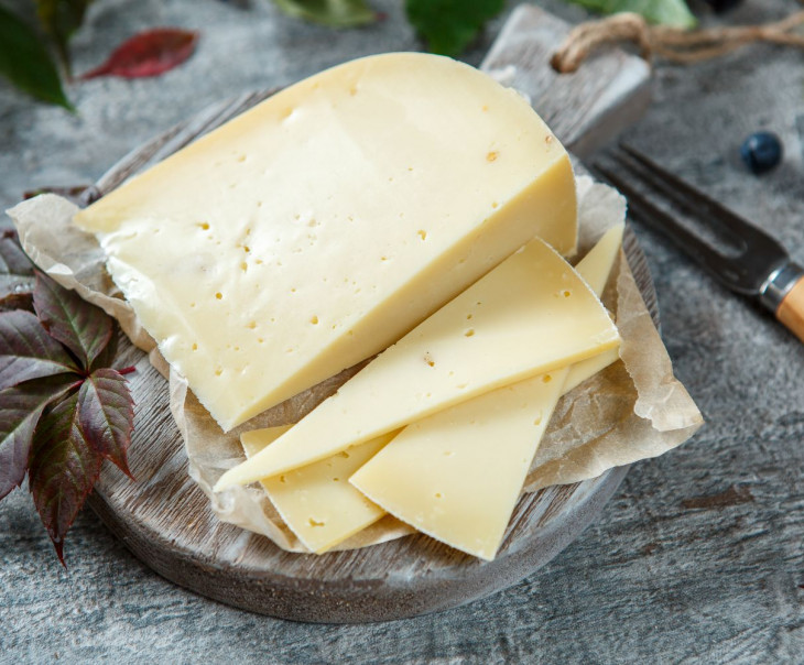 7023 Сыр "Велий" с пажитником Вкусляндия  - Вид №1