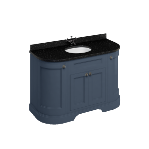 Burlington Отдельностоящий изогнутый блок 134 с черной гранитной столешницей, дверьми и встроенной белой раковиной Синий FC1B_BB13