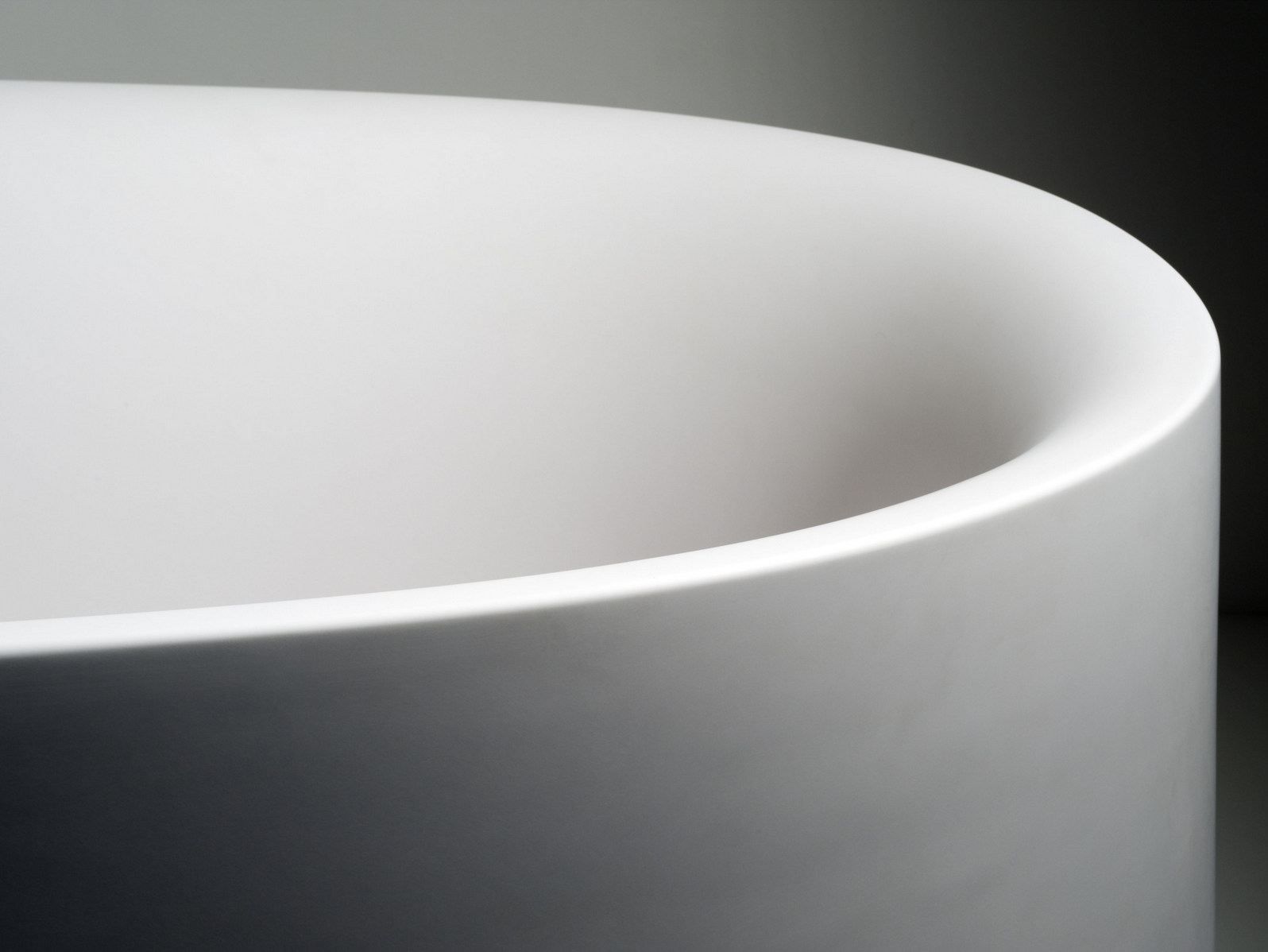 Ванна в центре комнаты в Cristalplant® Boffi песок ARCH-00124333 - Вид №1