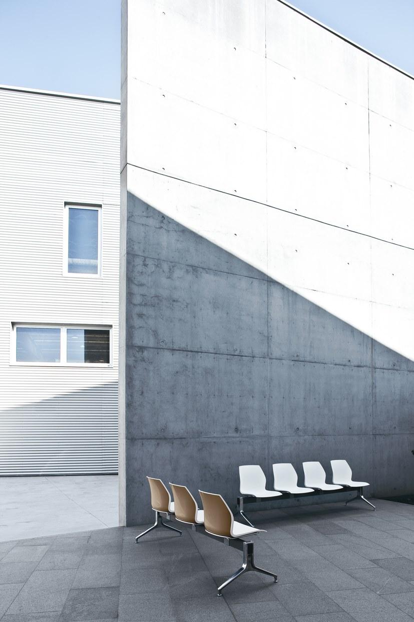 Kastel Сиденье на пластиковой штанге с подлокотниками Kalea sun-id-1454896 - Вид №2