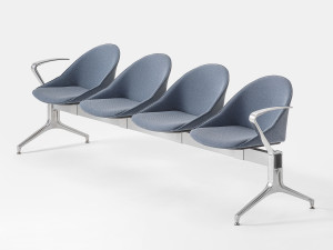 Сиденье на тканевом полу с подлокотниками