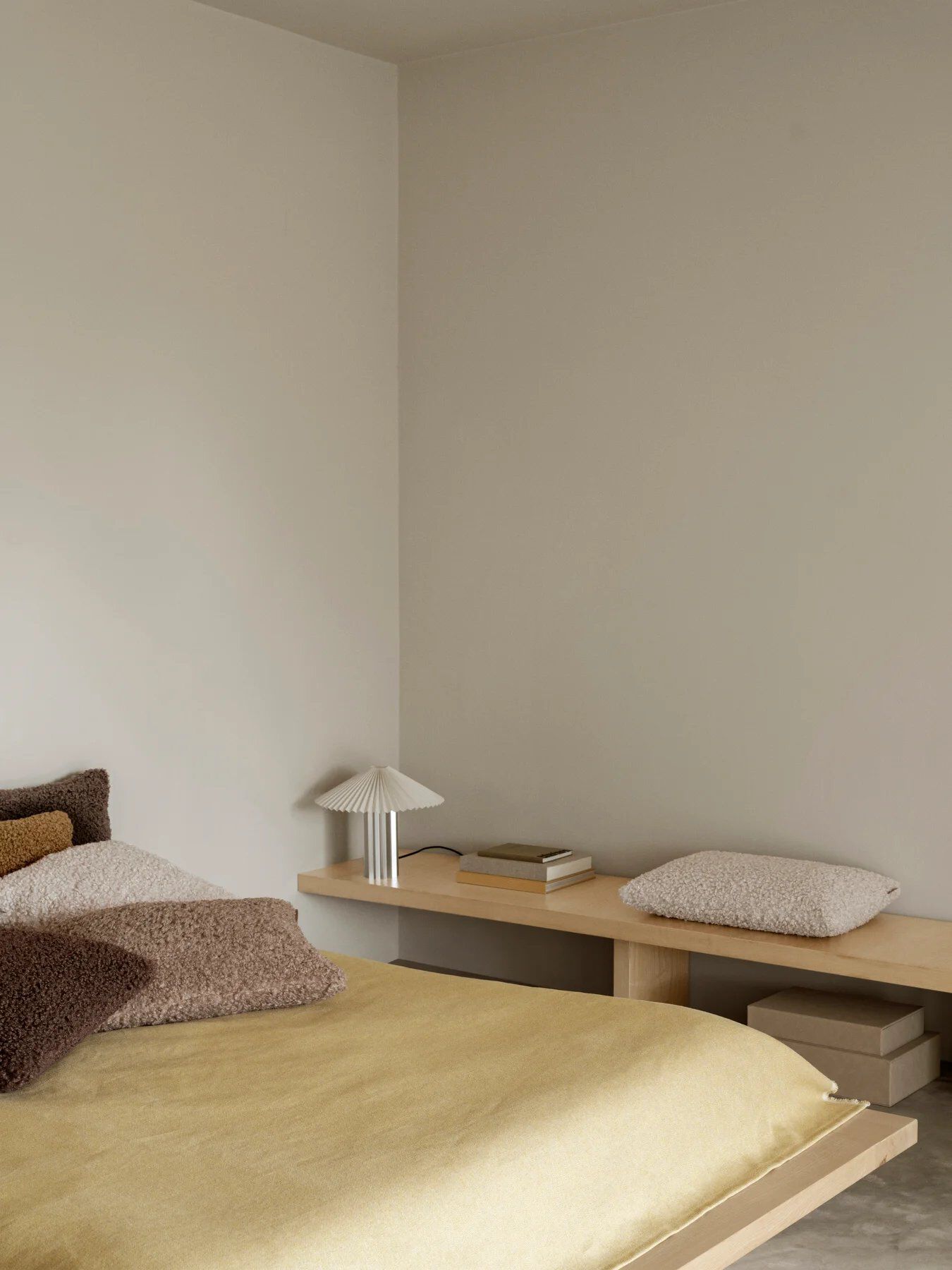 Прямоугольная подушка из ткани blomus Teddy ARCH-00050814 - Вид №16