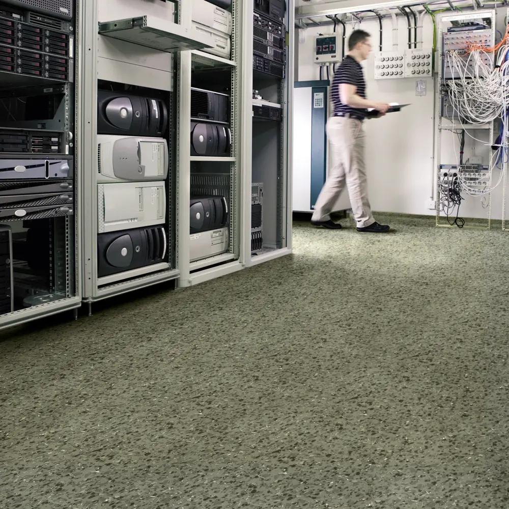 Tarkett ACCZENT MINERAL AS - антистатический линолеум для технических помещений 82331203 STLM-0024704 - Вид №4