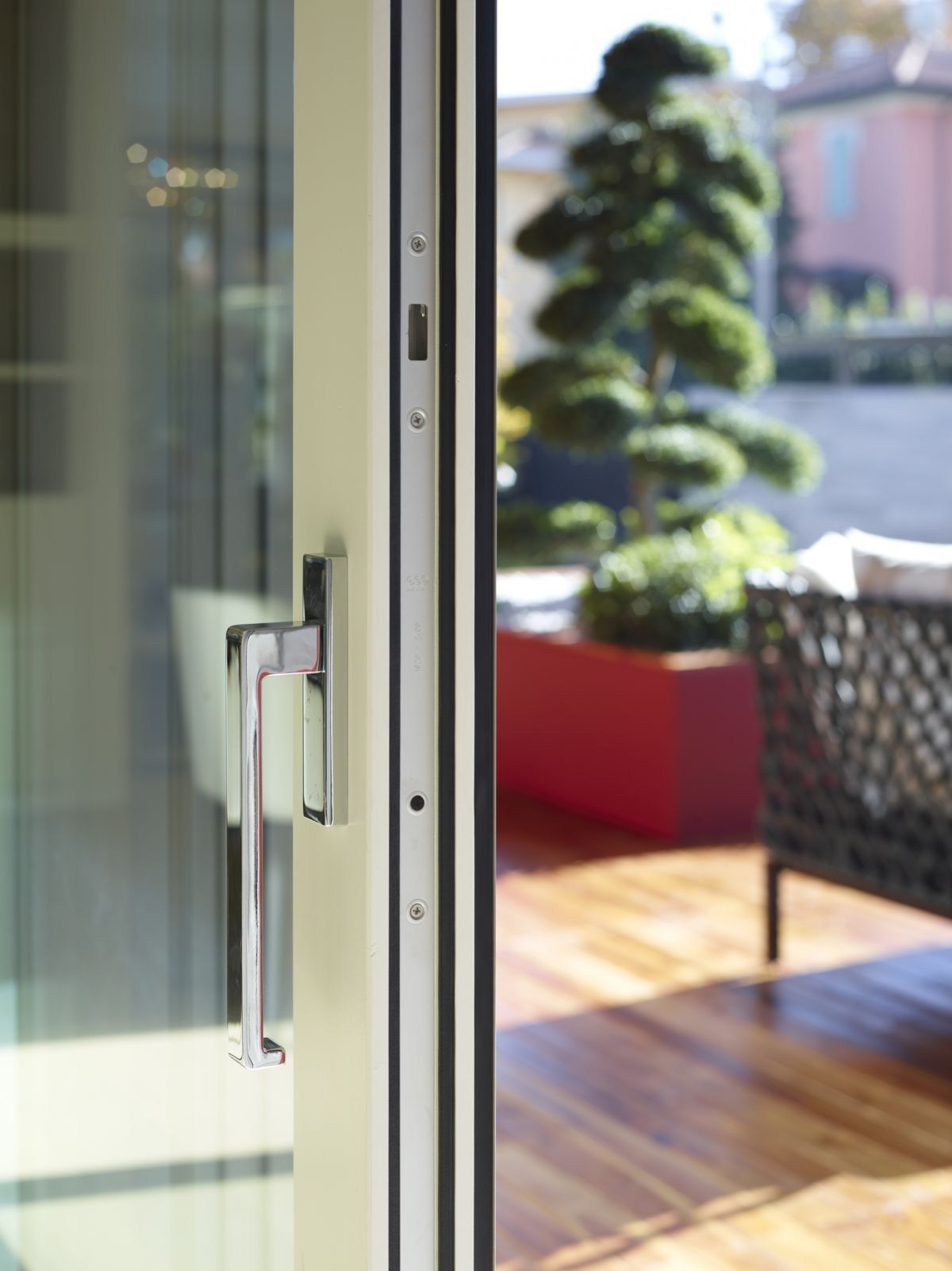 Алюминиевые и деревянные копланарные оконные двери Carminati Alu 90 ARCH-00023015 - Вид №6