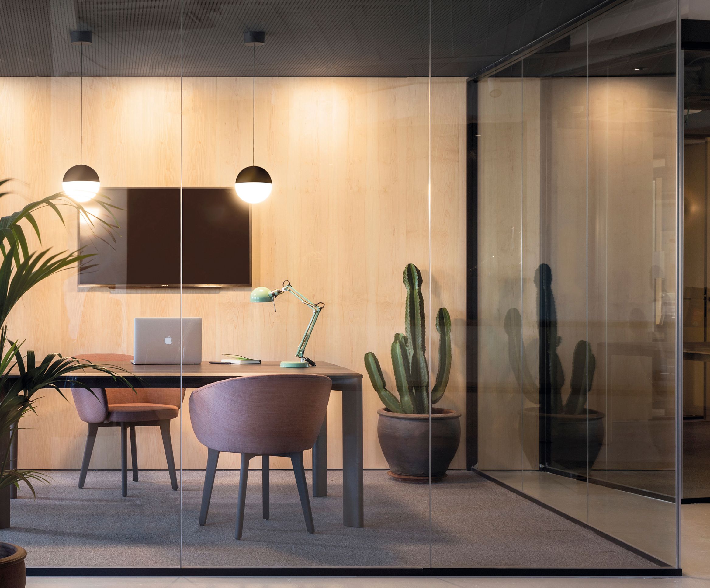 Мягкий тканевый стул с подлокотниками EXPORMIM HUMA ARCH-00102955 - Вид №4