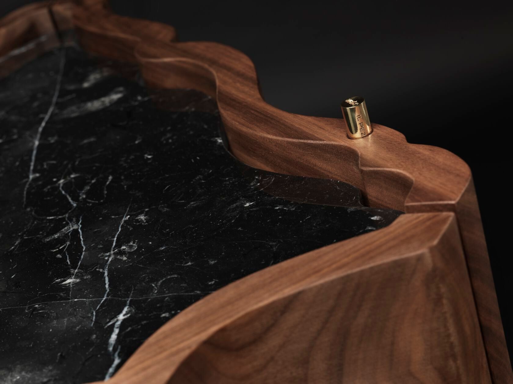 Квадратная прикроватная тумбочка из грецкого ореха с ящиками Il Pezzo Mancante часть 2 ARCH-00031046 - Вид №5