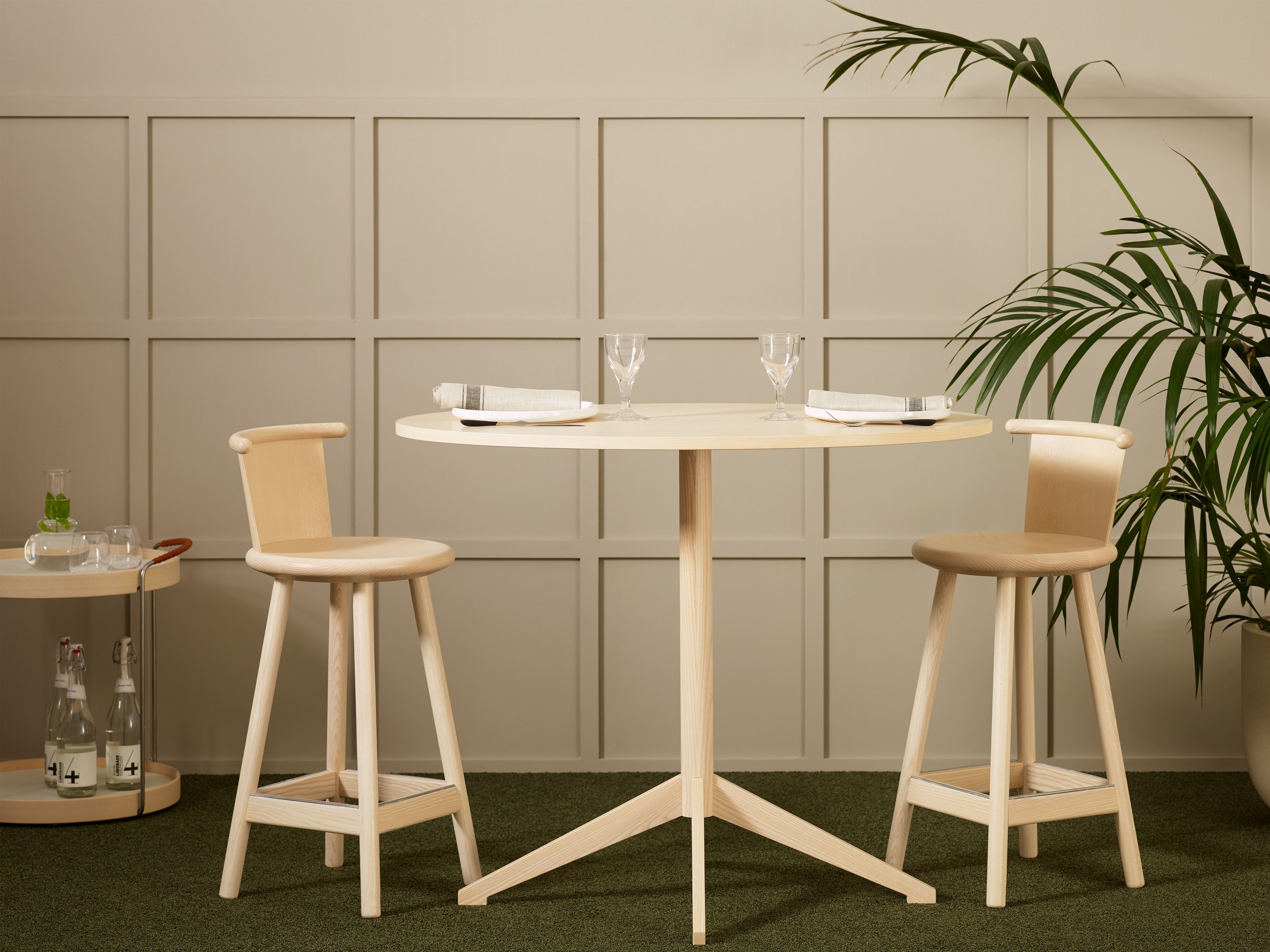 Деревянный барный стул с подставкой для ног Karl Andersson MILO ARCH-00006932 - Вид №3