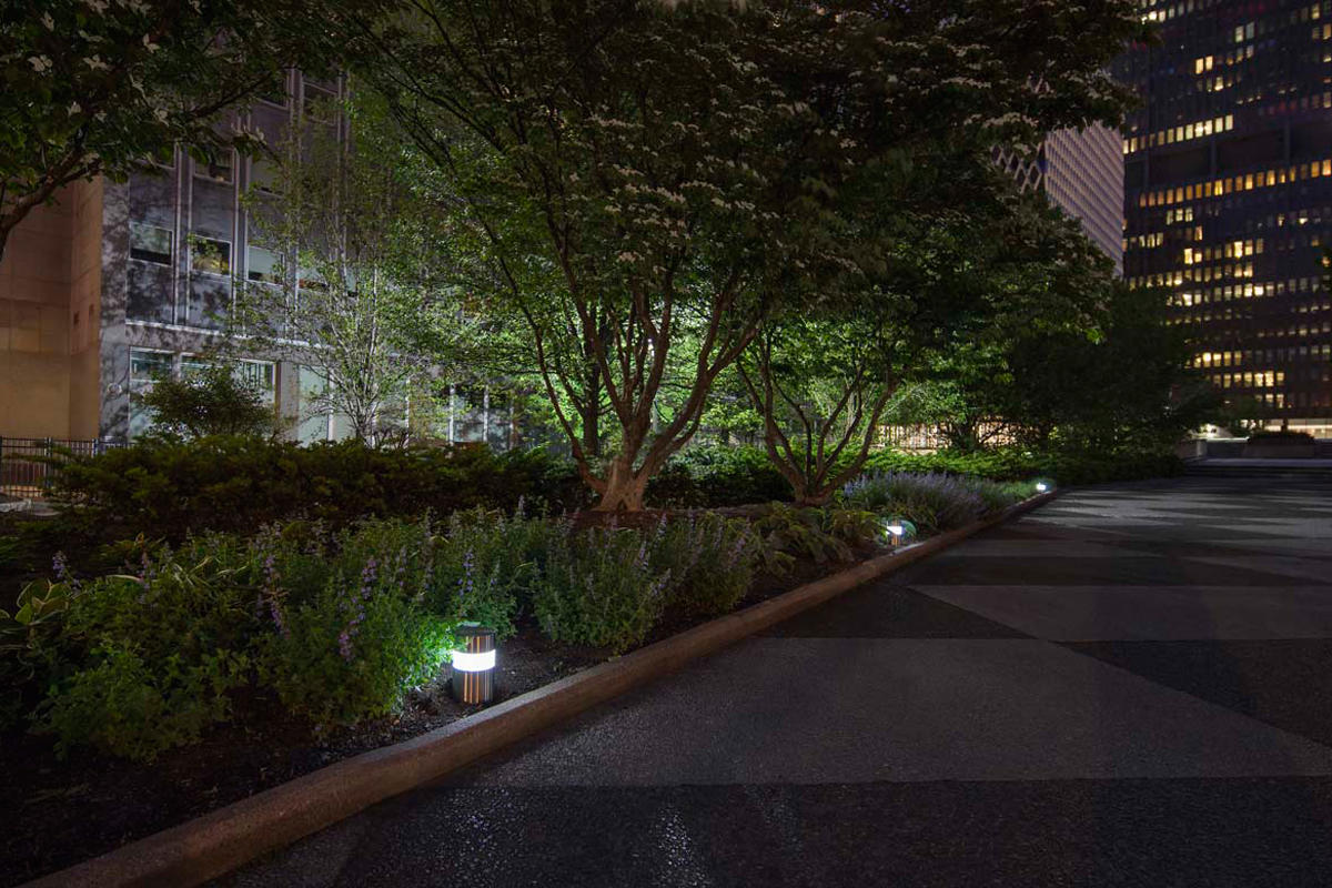 FSRT225 Столбик дорожный столбик  Forms-surfaces  - Вид №3