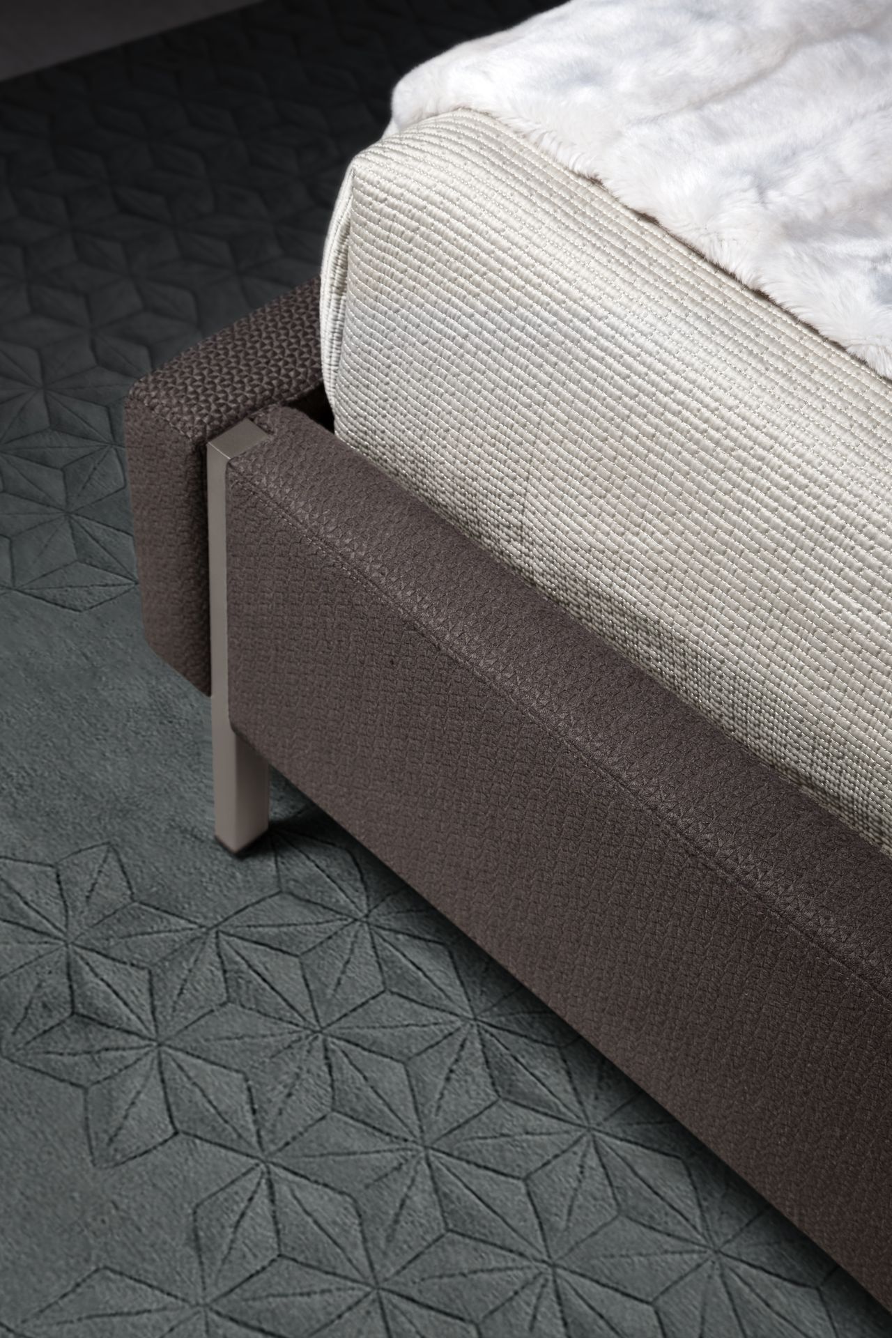 Тканевая кровать с высоким изголовьем Hurtado Evolution ARCH-00134209 - Вид №13