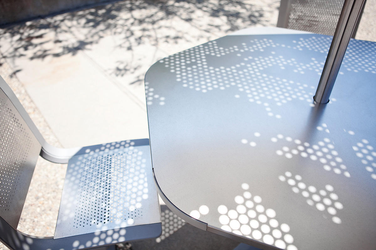 FSRT167 Солнцезащитный козырек Soleris  Forms-surfaces  - Вид №5