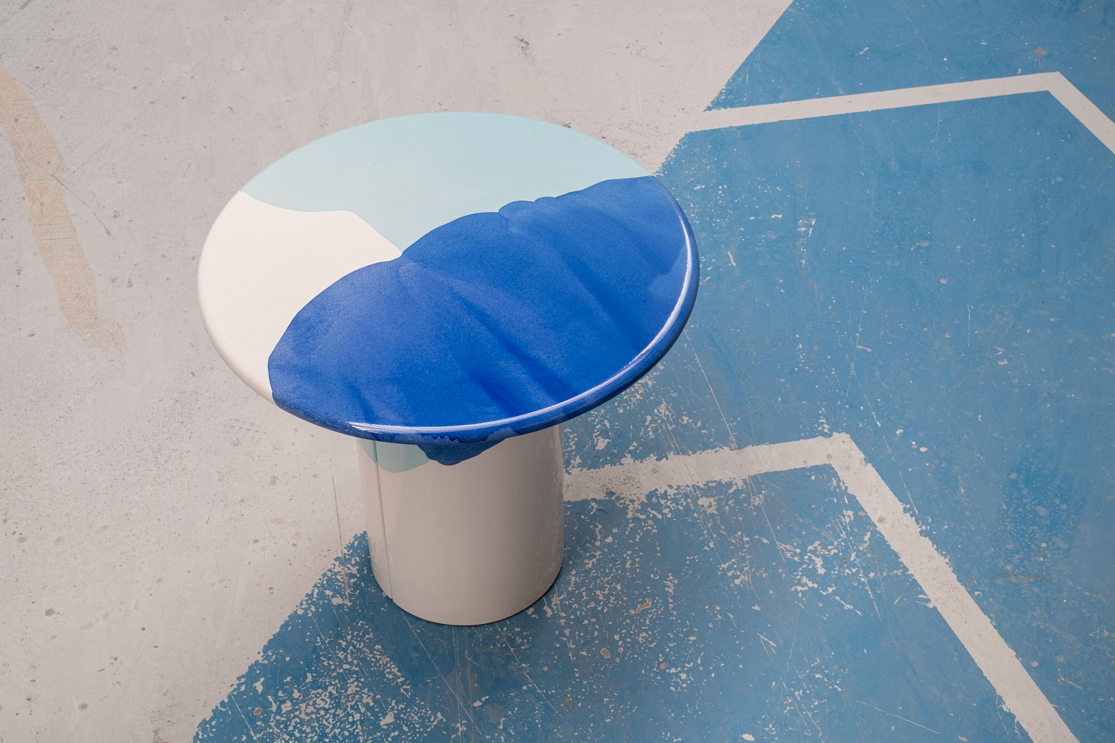 Высокий круглый стол из эмалированной стали Patrick Jouin Edition Drop ARCH-00018944 - Вид №2