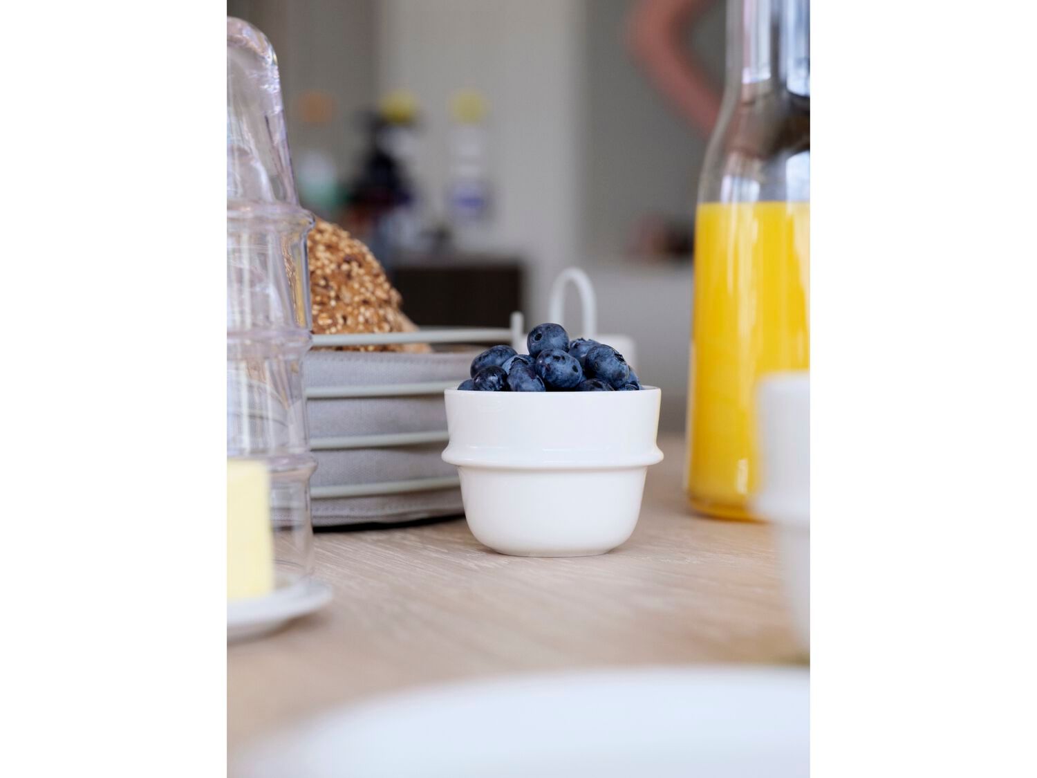 Фарфоровая кружка ZONE DENMARK Eau ARCH-00130444 - Вид №4