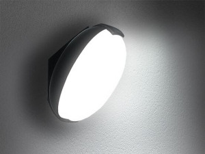 Настенный светильник для наружного применения