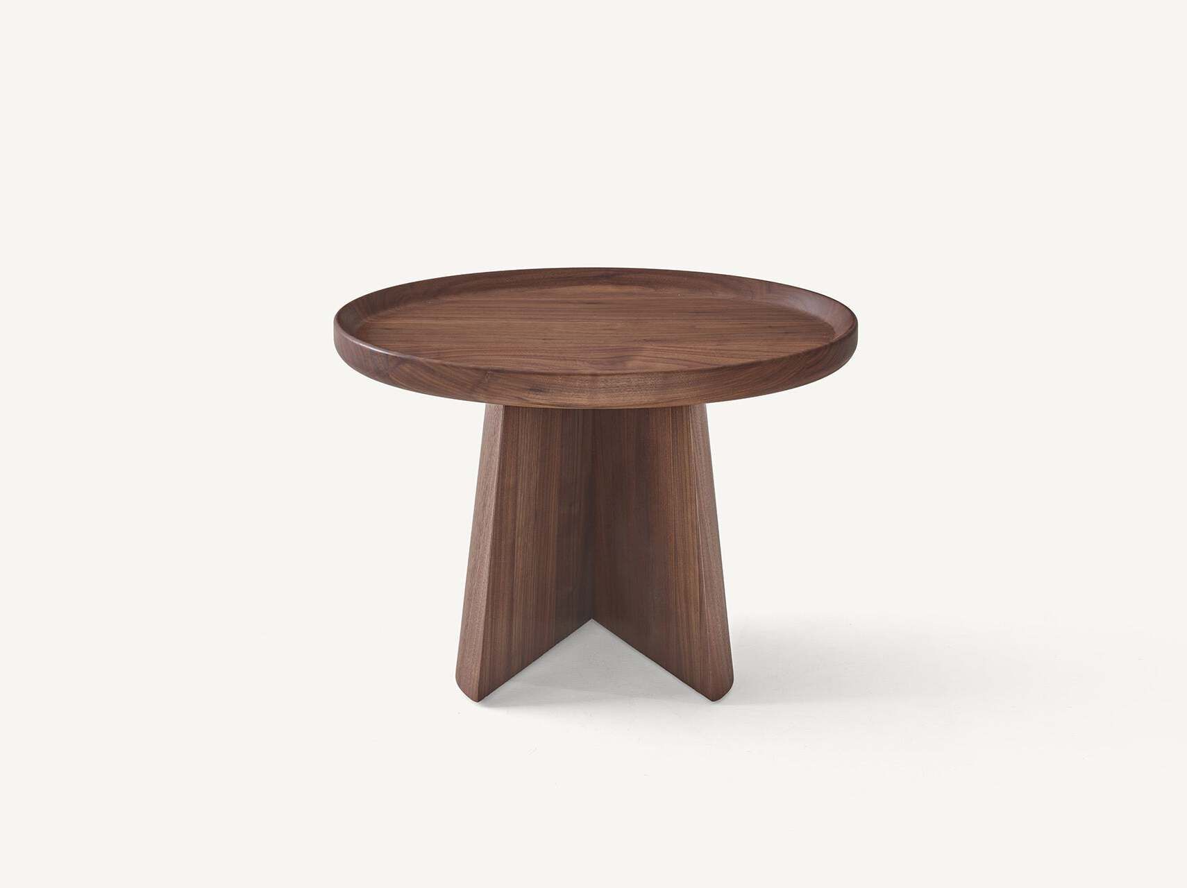 Овальный журнальный столик из массива дерева BassamFellows Bi-Ped ARCH-00089455