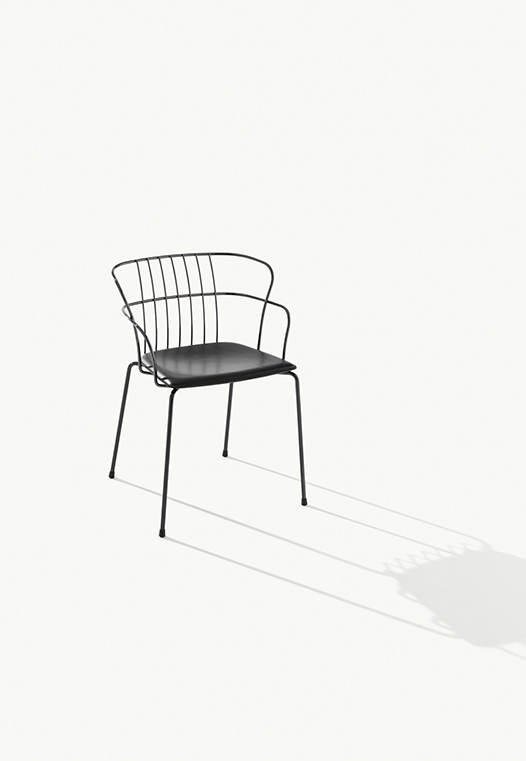 Flint 535-A Кресло со стальным каркасом и спинкой на 4 ножках, сиденье из полиамида, дерева ироко или кожи. Et al. Flint - Вид №1