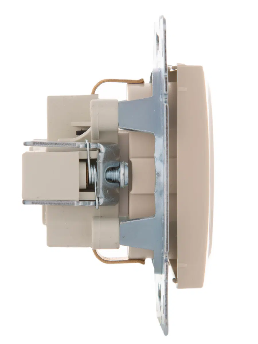 KARINA Розетка с защитой от детей сз кремовый LEZARD 707-0388-124В - Вид №5