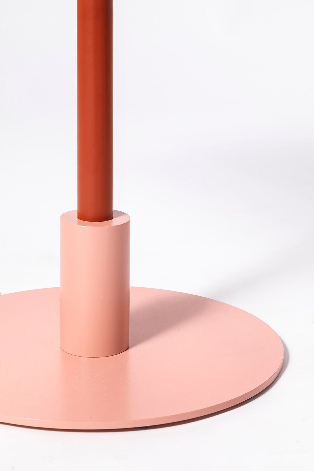 Окрашенный металлический стол для контракта TrabA' ECHO ARCH-00119686 - Вид №3