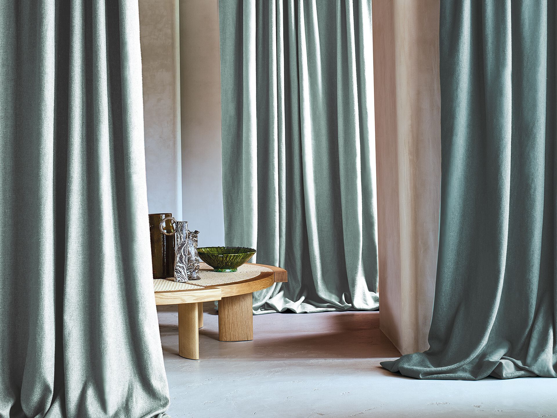 Льняная и хлопковая однотонная ткань для штор Casamance Laglio ARCH-00084968 - Вид №2