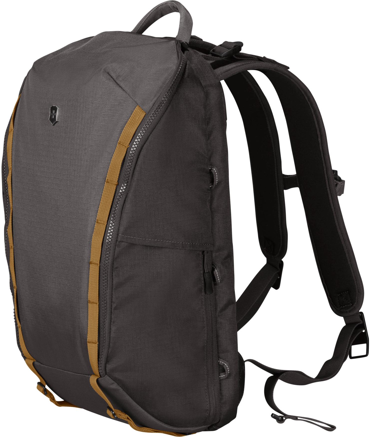 602133 Рюкзак Everyday Laptop Backpack 13" Victorinox Altmont Active 