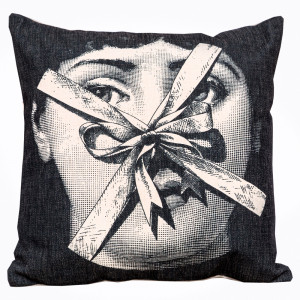 211106 Арт-подушка «Лина», версия «Презент» Object Desire