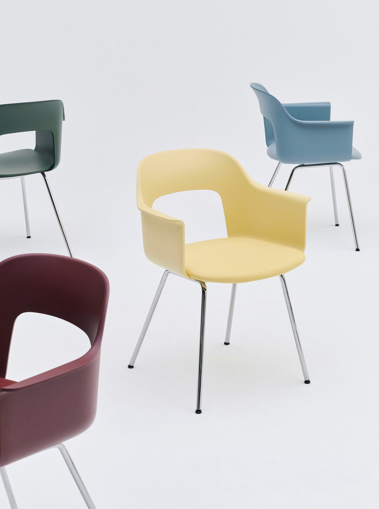 Стул из полипропилена с мягким сиденьем с подлокотниками Hay макет ARCH-00119434 - Вид №8