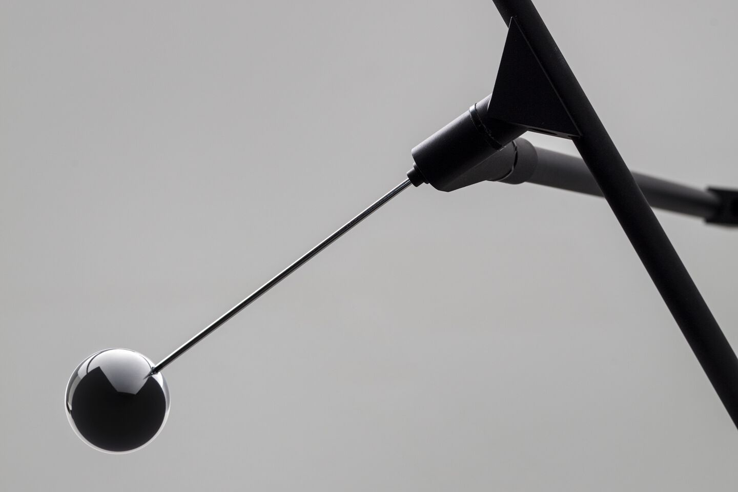 Настольная лампа из анодированного алюминия Stilnovo HALLEY ARCH-00150585 - Вид №4