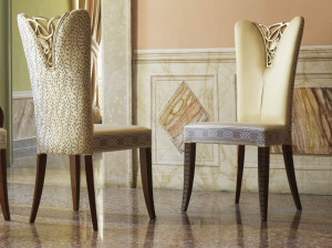 Мягкий стул из ткани